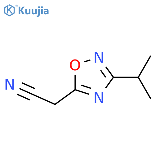 (3-isopropyl-1,2,4-oxadiazol-5-yl)acetonitrile structure