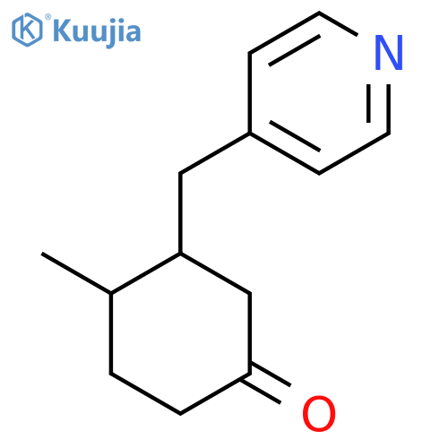 4-Methyl-3-[(pyridin-4-yl)methyl]cyclohexan-1-one structure